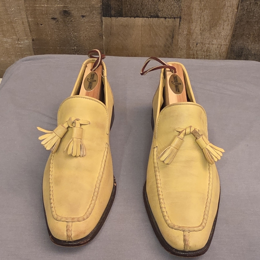 Sutor Mantellassi Women's Yellow Leather Tassled Loafers Size 8.5 - Picture 2 of 8